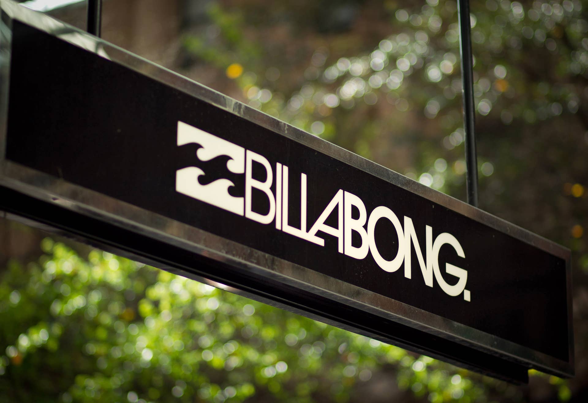 Billabong Sun Shirts Are Over 70% Off at Nordstrom Rack - Men's Journal