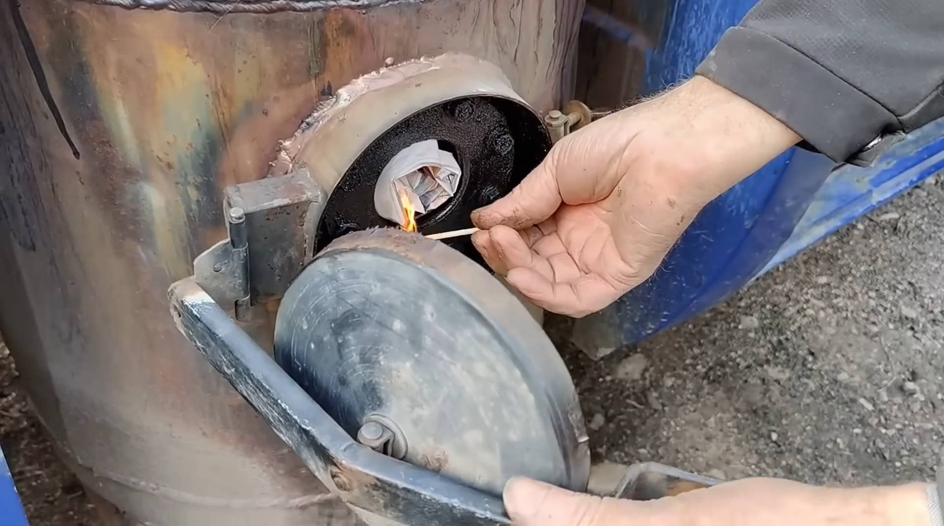 One Man Beat High Gas Prices By Building A Wood-Burning Truck - Men's ...
