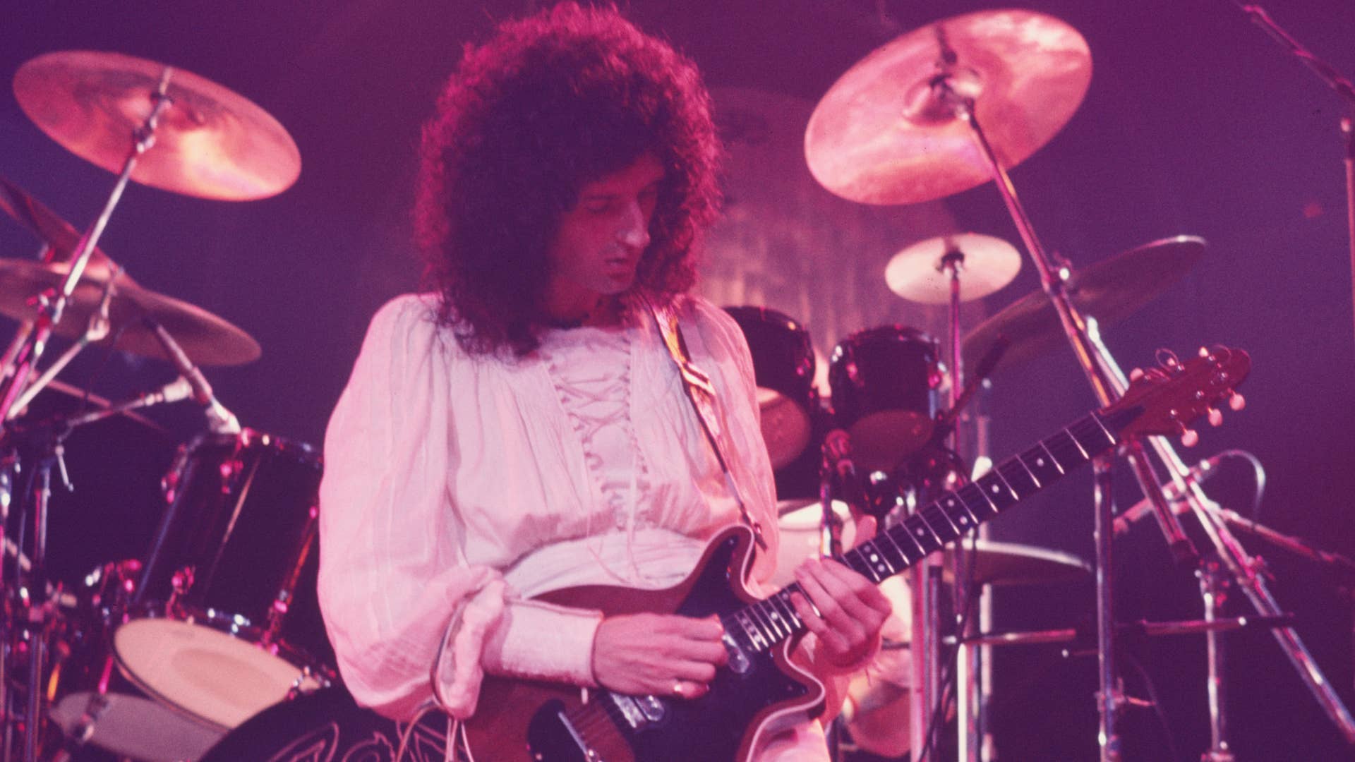 78-Year-Old Icon Voted Greatest Guitarist of All Time by Guitarists ...