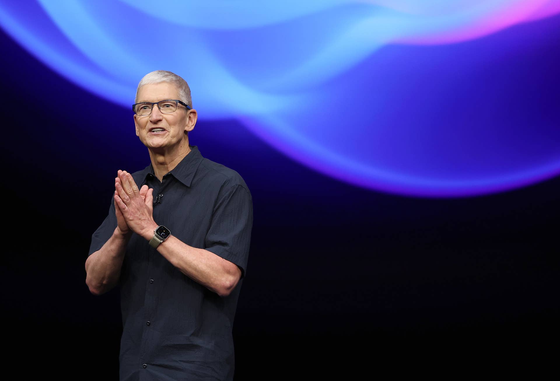 Tim Cook Steps Down as CEO — What It Means for You - Men's Journal