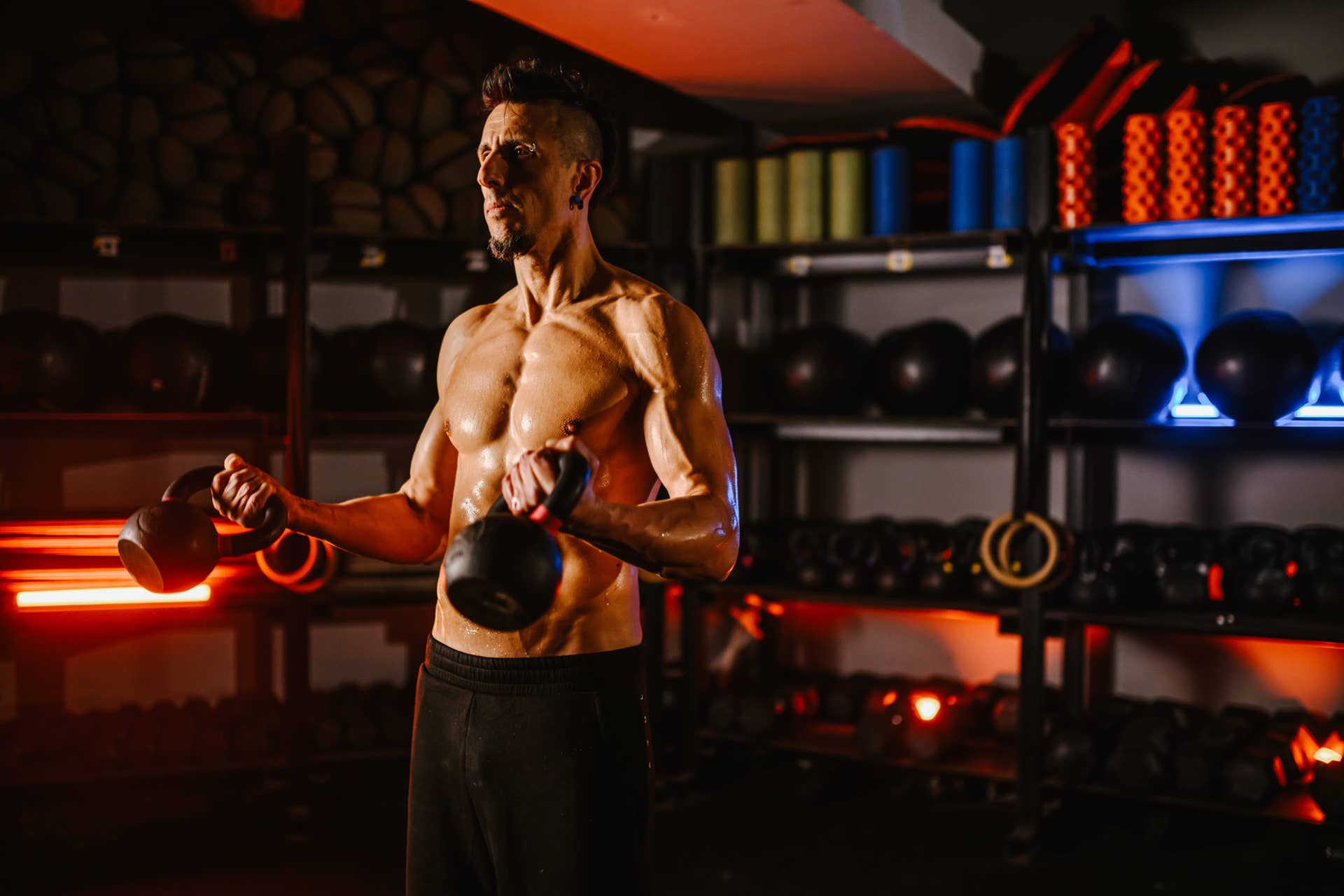 Quick Full-Body Workout Using One Kettlebell - Men's Journal