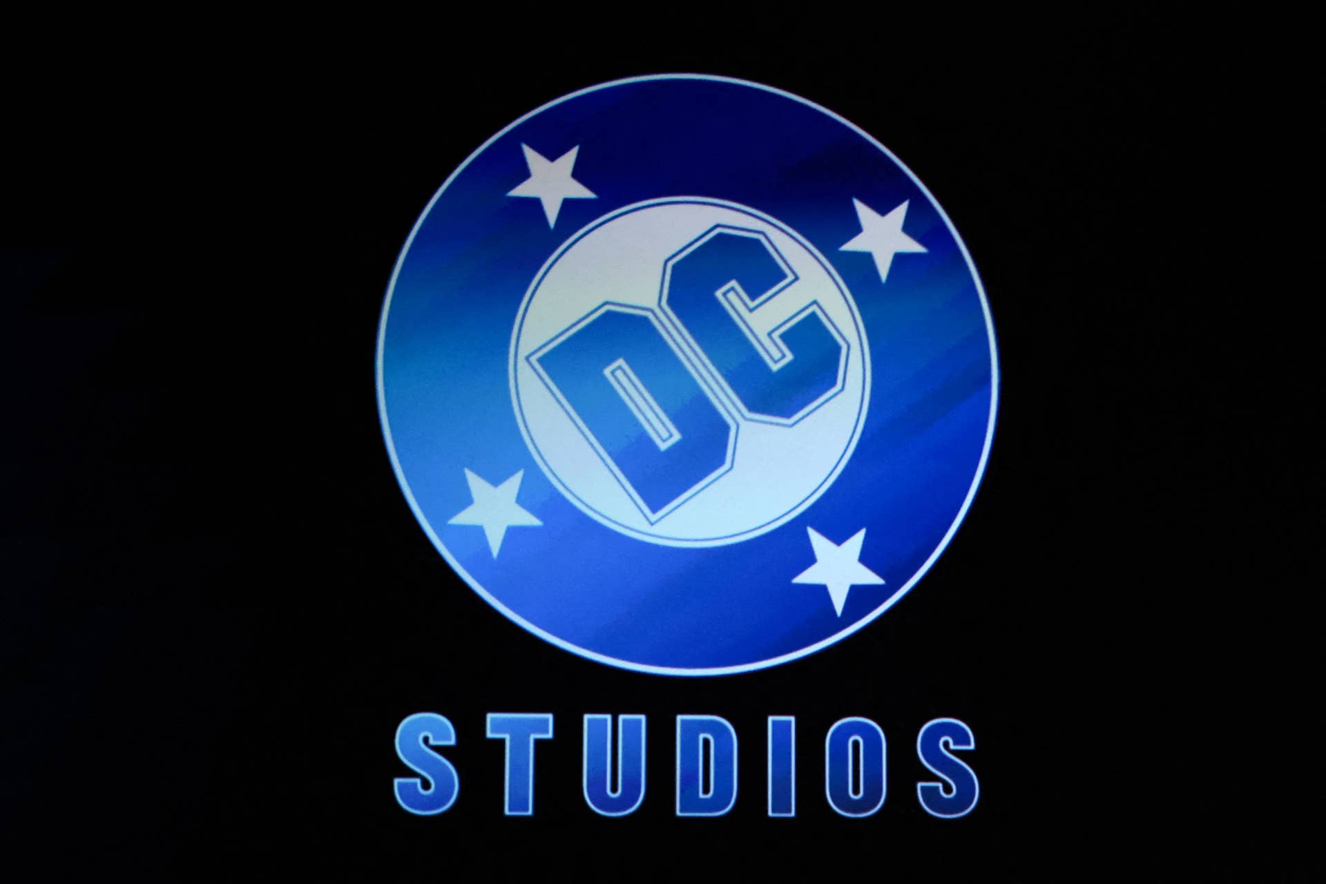 DCU Horror Movie Following Batman Villain Debuts First Trailer ...