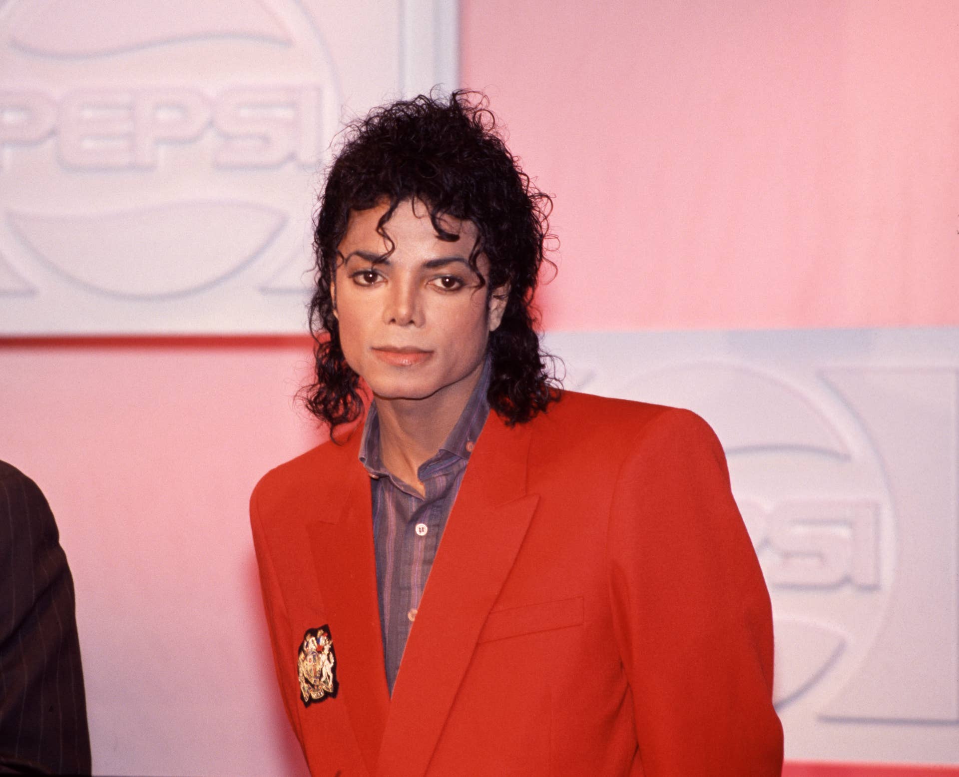 Controversial Michael Jackson Documentary Taken off HBO Max Before ...