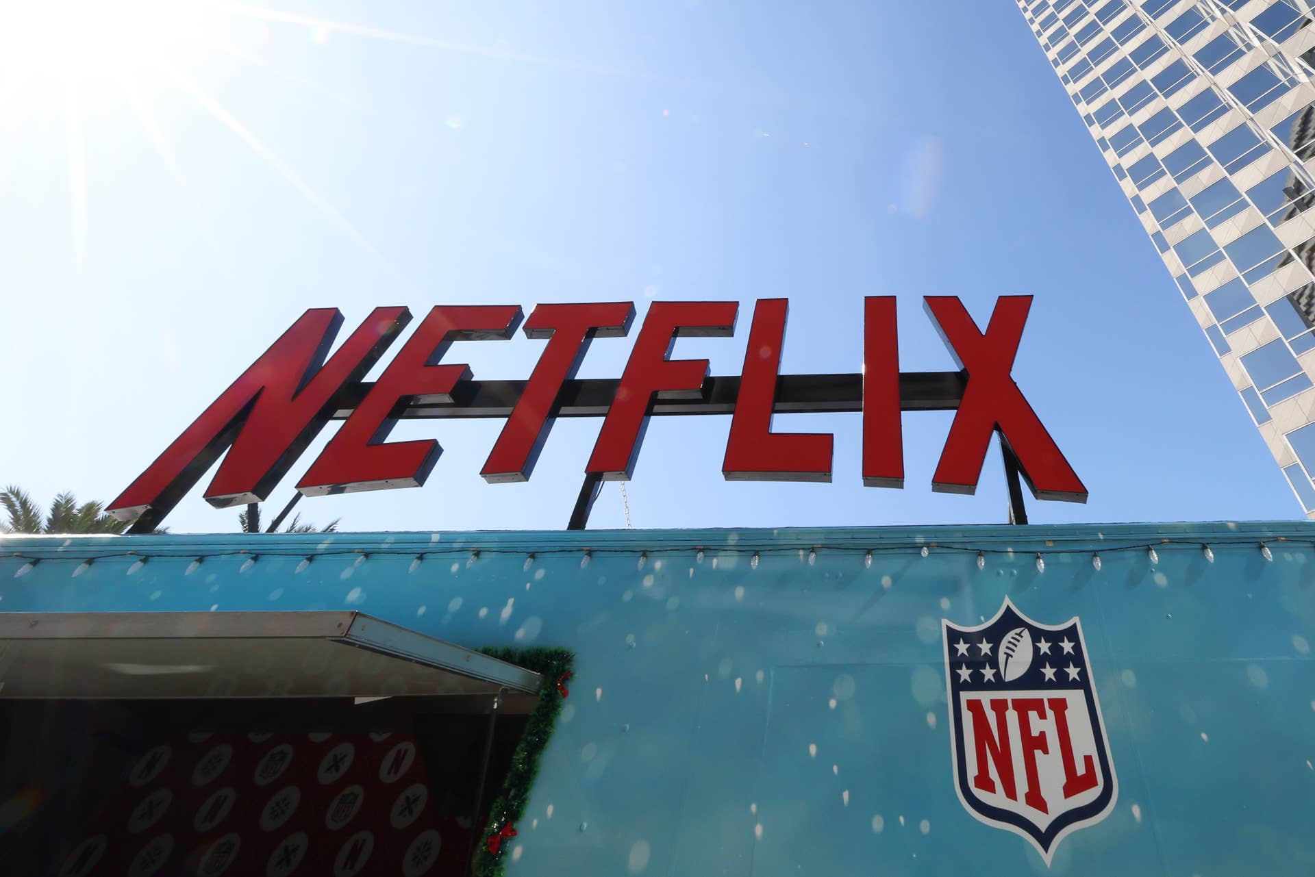 Netflix to Exclusively Air Major Packers-Rams Thanksgiving Eve Game