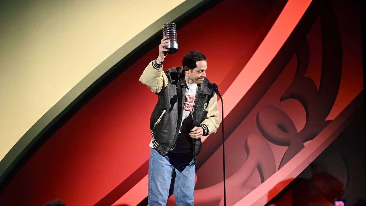 Pete Davidson Delivered a 5-Word Speech After Winning a Webby Award