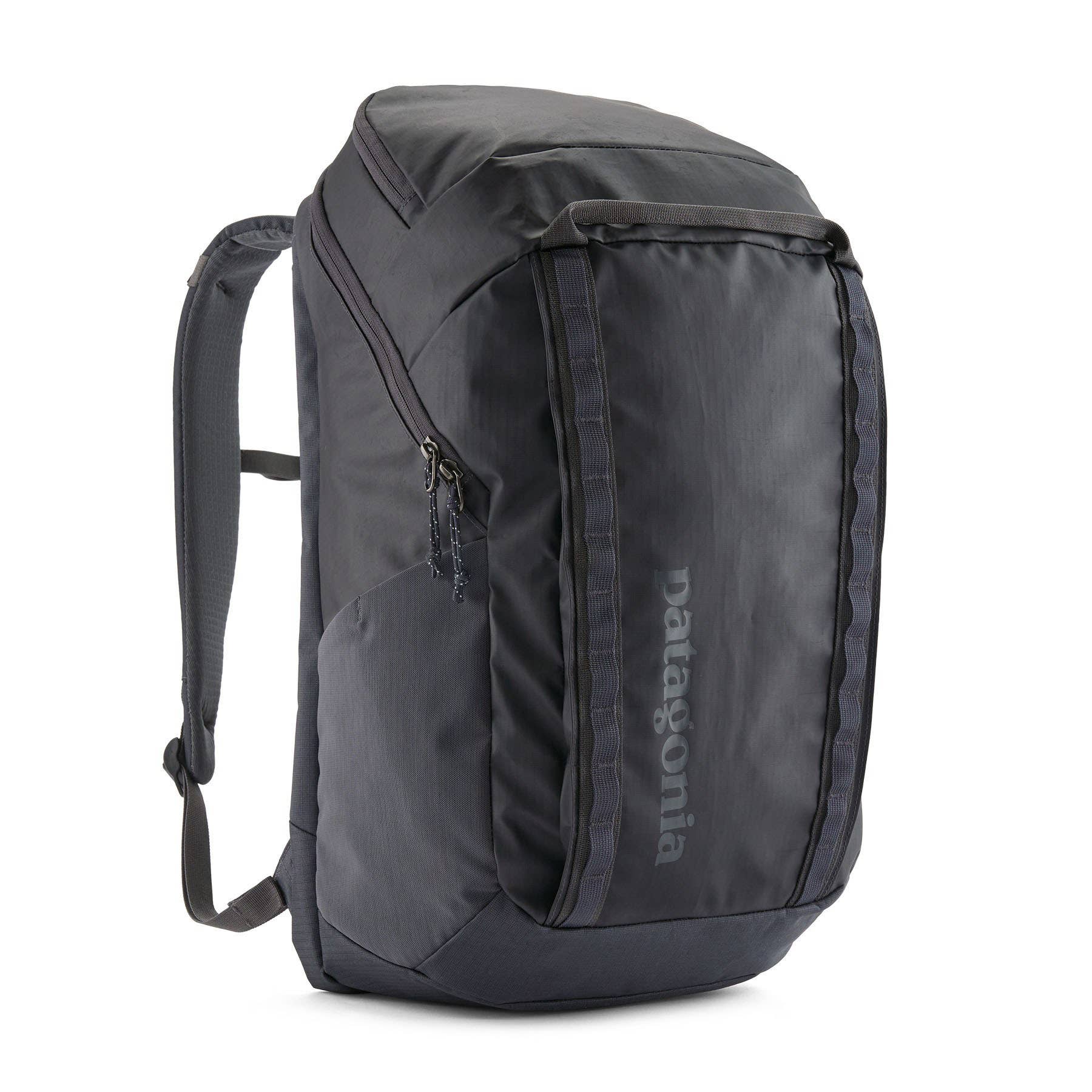 Patagonia's 32L Black Hole Backpack Is 50% Off at REI - Men's Journal Patagonia's 32L Black Hole Backpack Is 50% Off at REI - Men's Journal