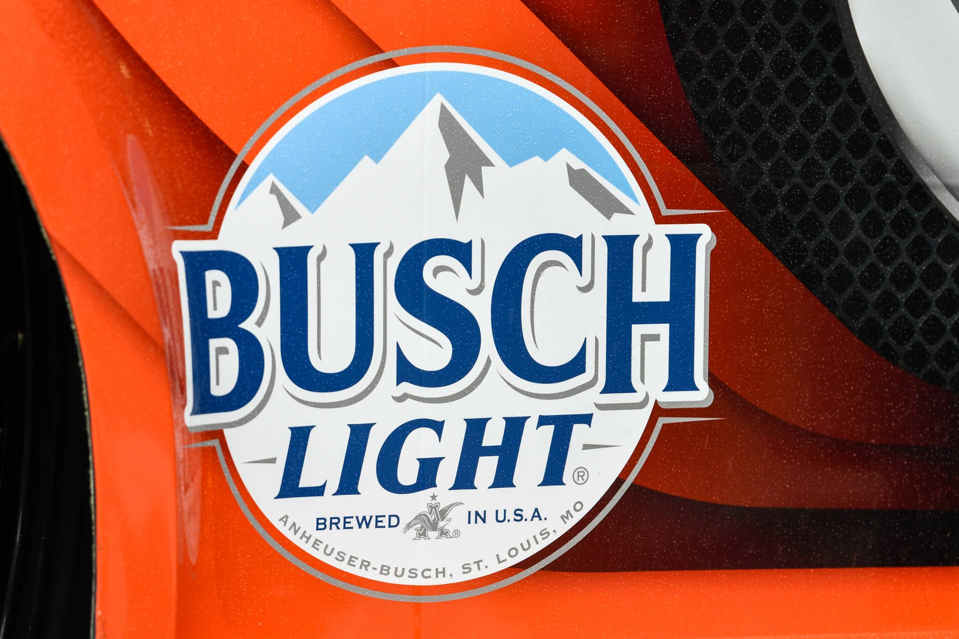 Busch Light Making Special Edition Flavor Change: How Fans Can Vote ...