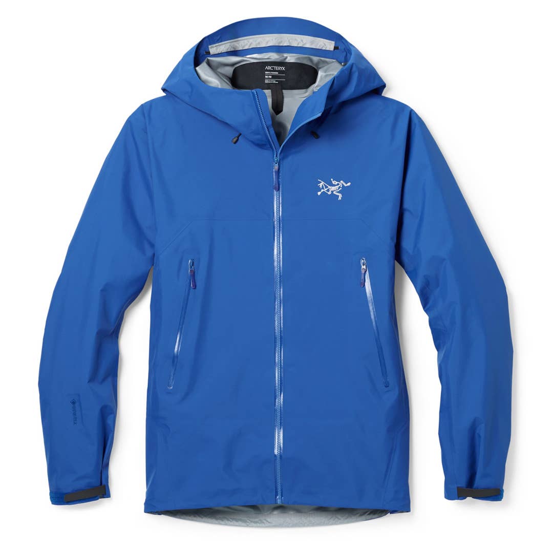 The Arc'teryx Beta SL Jacket Is $74 Off at REI Right Now - Men's