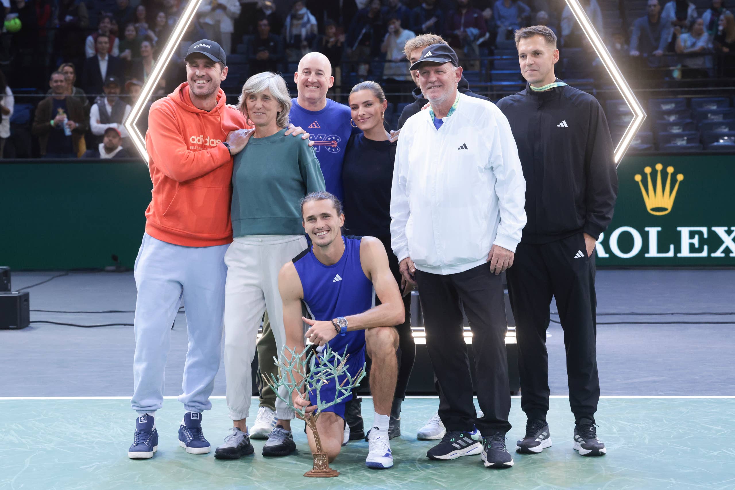 Alexander 'Sascha' Zverev's Family Includes 1 Child, Parents Who Played  Tennis - Men's Journal