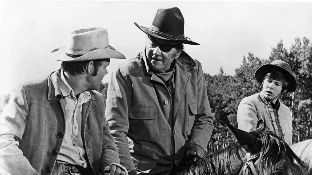 This Famous Western Influenced ‘Supergirl’ Says Director