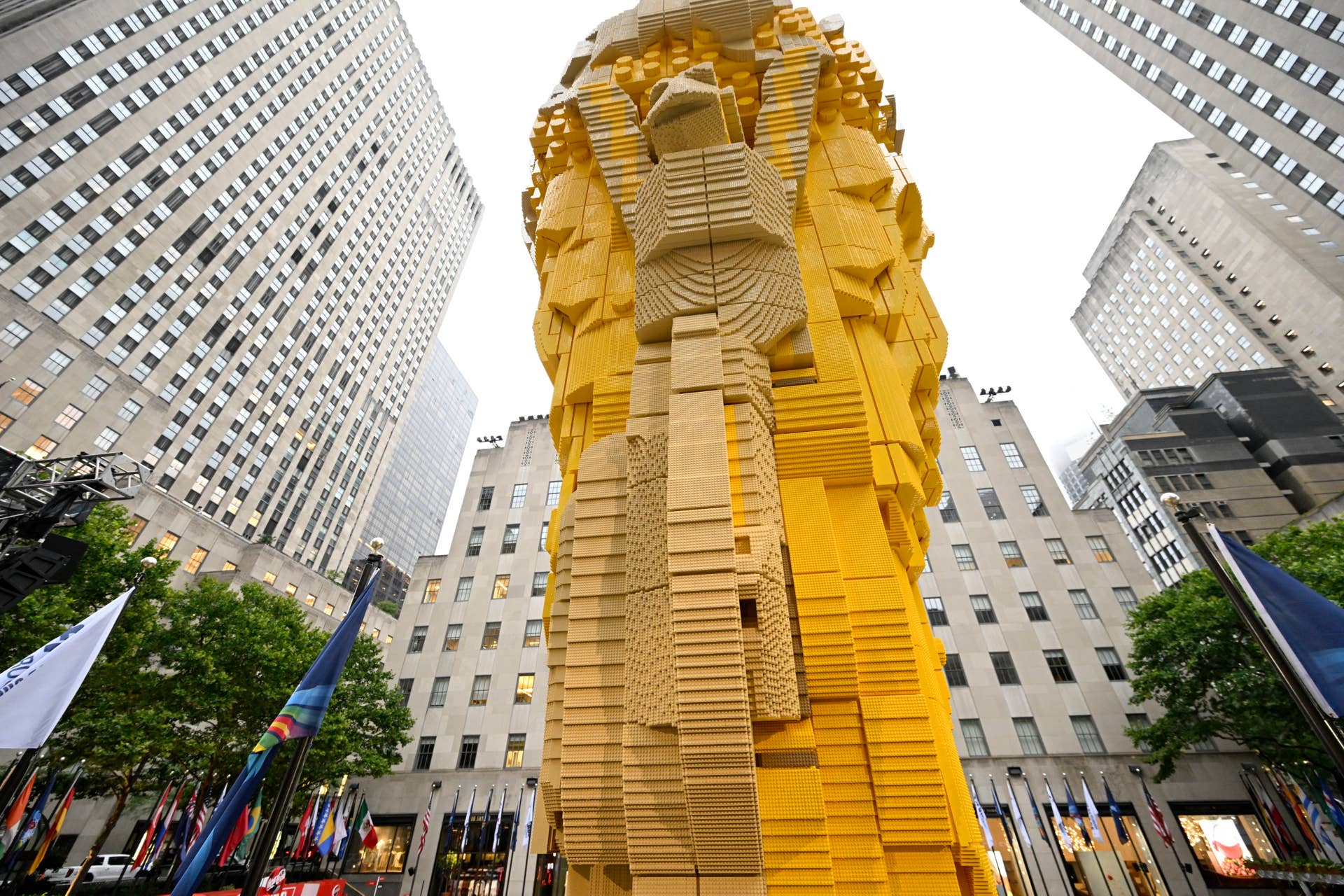 LEGO Unveils World s Biggest FIFA World Cup Trophy Men s Journal lego-unveils-world-s-biggest-fifa-world-cup-trophy-men-s-journal