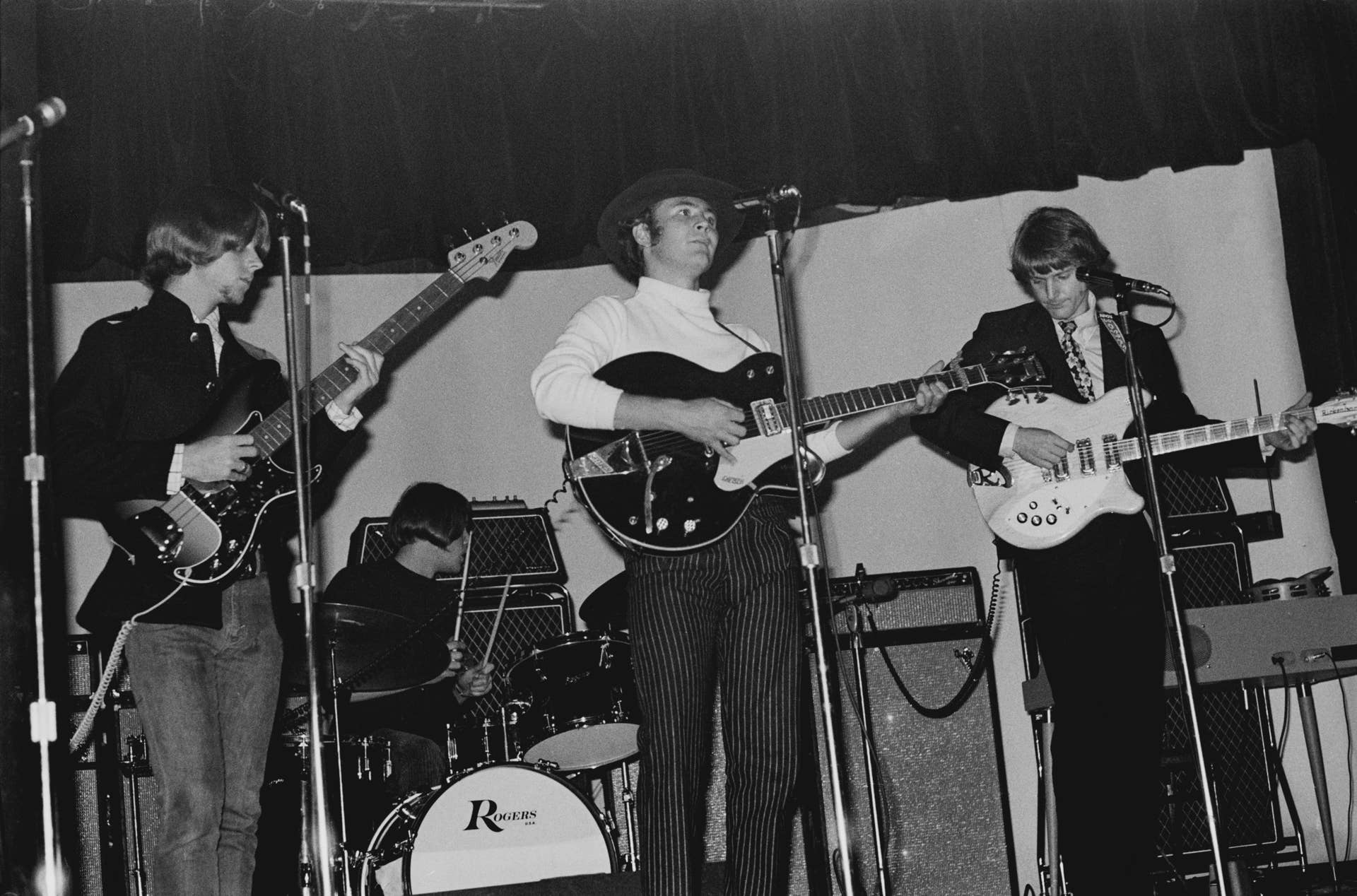 'Mr. Tambourine Man' by the Byrds Among Greatest Bob Dylan Covers - Men ...