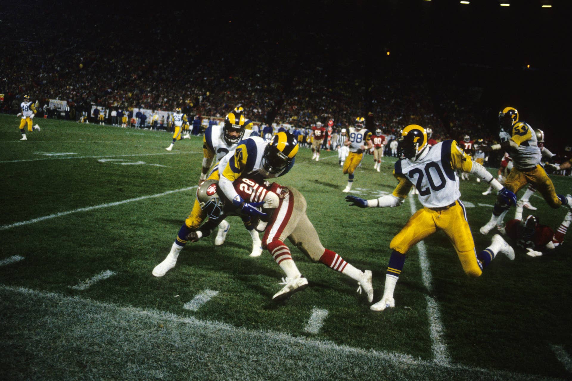 Former All-Pro NFL Defensive Back Dies at 68 - Men's Journal