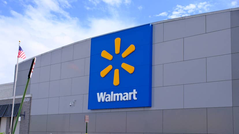 Walmart Sells a $98 Outdoor Rocking Chair That’s Oversized and Perfect for Unwinding After a Long Day