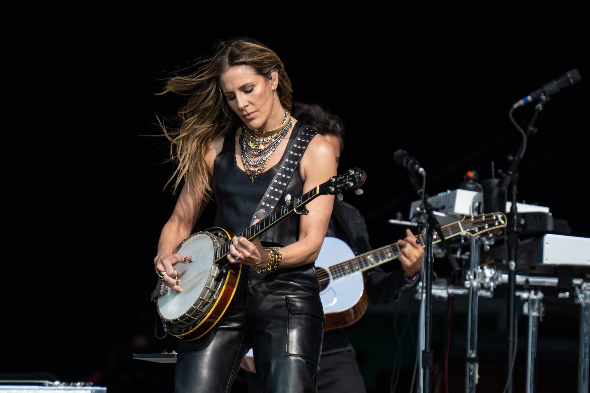 'Biggest Selling Female Band of All Time' Announces 2 New Songs, 3 New ...
