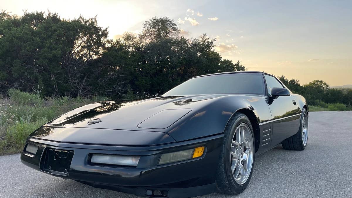 This 195,000-Mile Corvette Is No Ordinary High-Mileage C4
