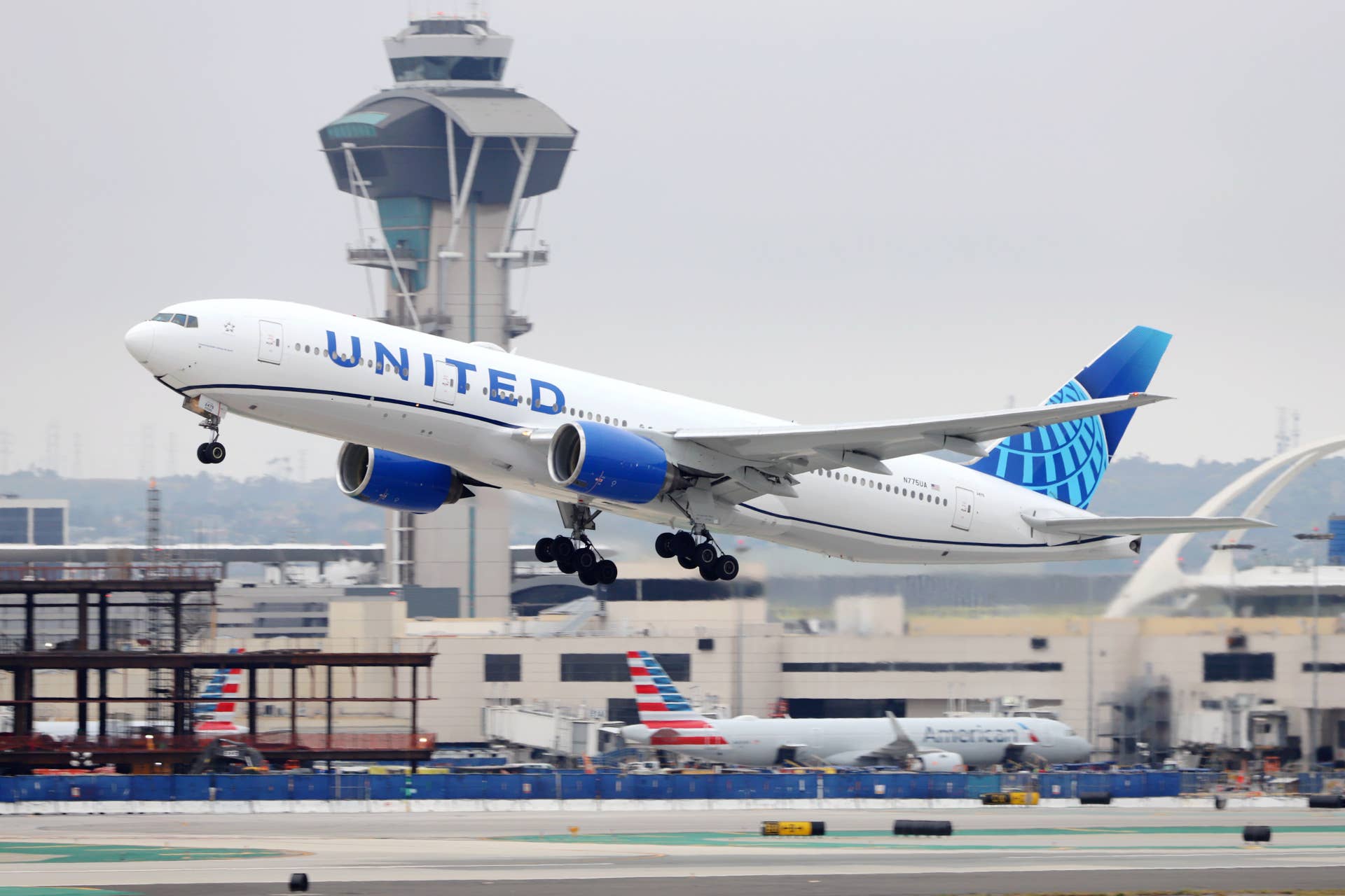 United Is the Only U.S. Airline Flying Nonstop to These 8 New International Cities in 2027