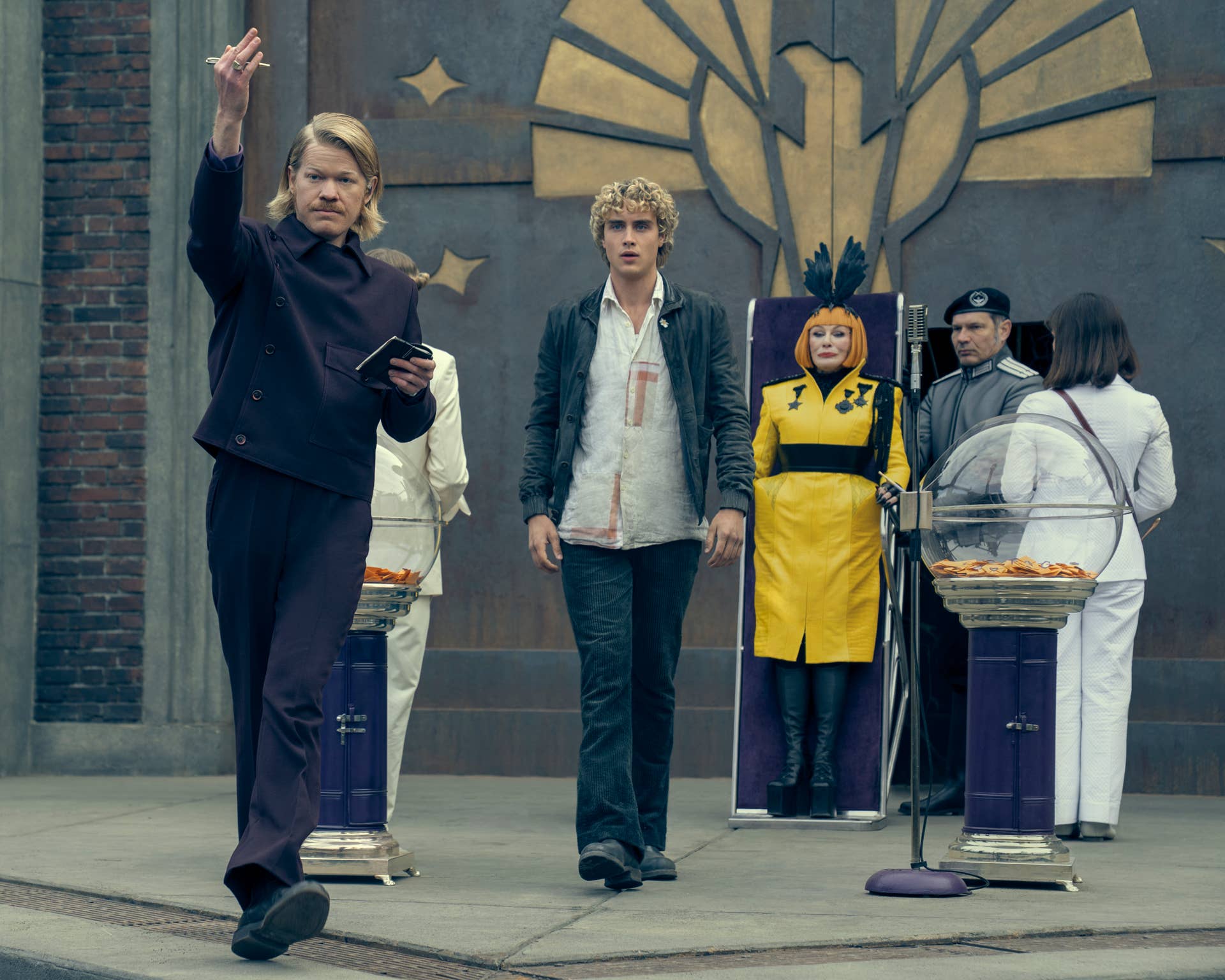 Emmy Winner Looks 'Unrecognizable' in New Hunger Prequel Teaser