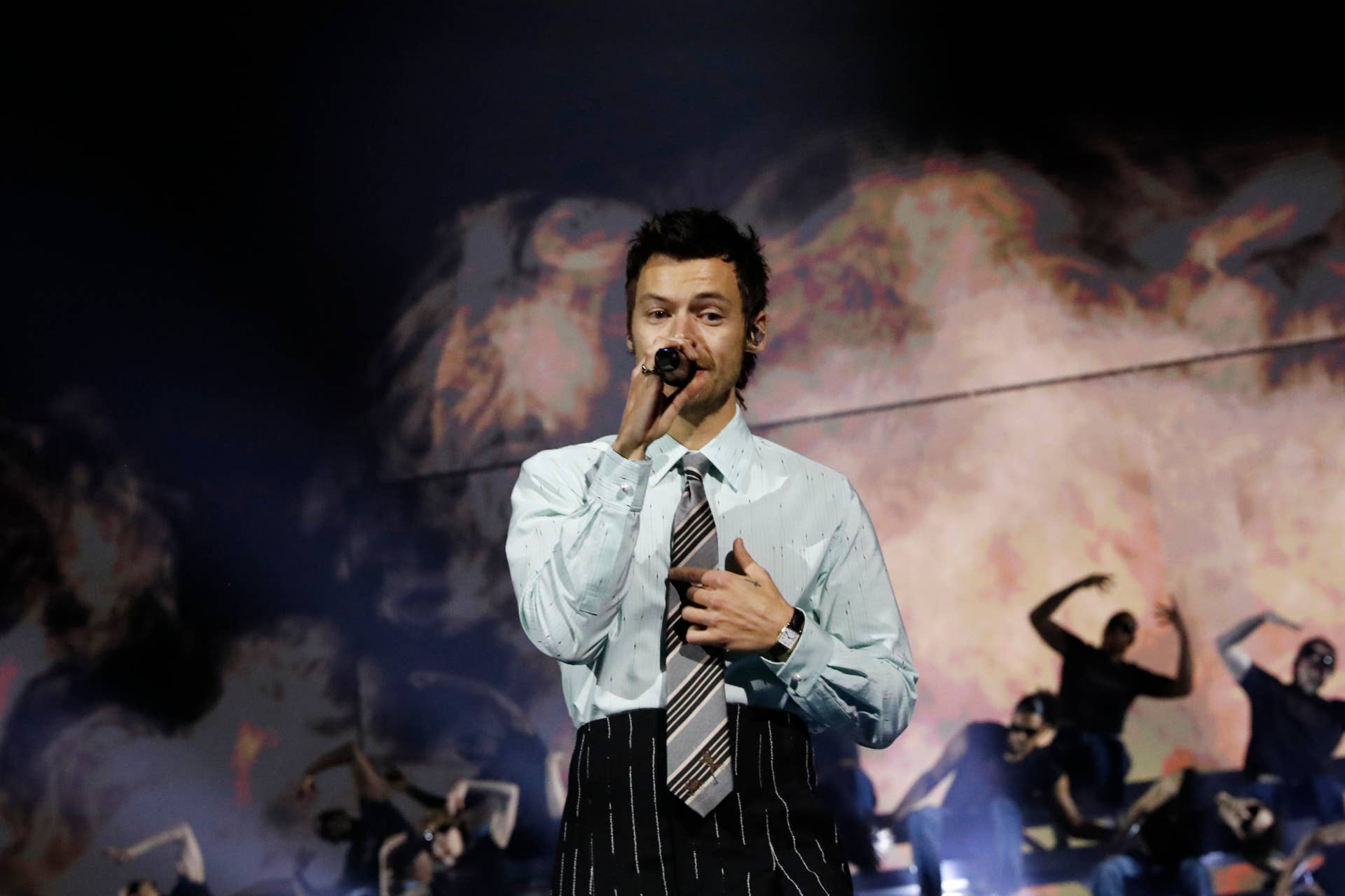 How To Get Priority Access To Harry Styles 2027 Tour Tickets Men s How To Get Priority Access To Harry Styles 2027 Tour Tickets Men s