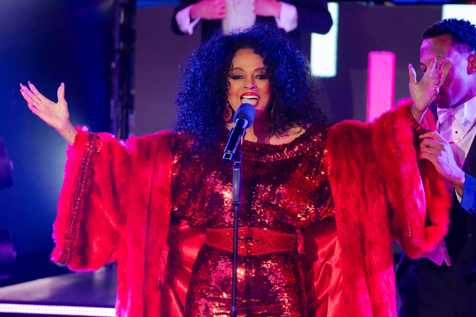 Slow Time Samples 28 Years Ago, a 17-Year-Old R&B Singer Used a Diana Ross Sample for a ...
