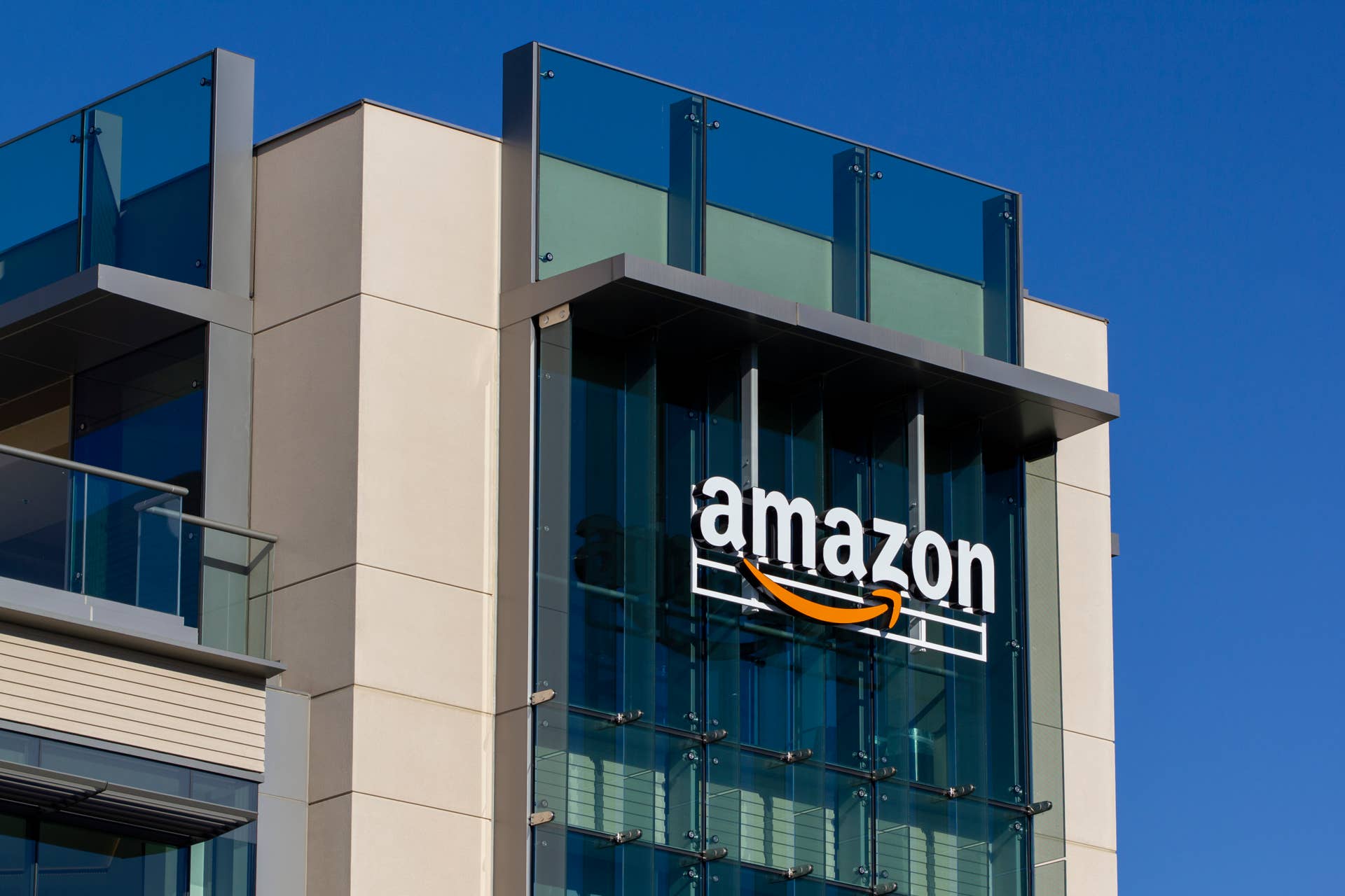 Amazon Makes Major Prime Delivery Change That Shoppers May Not Expect ...