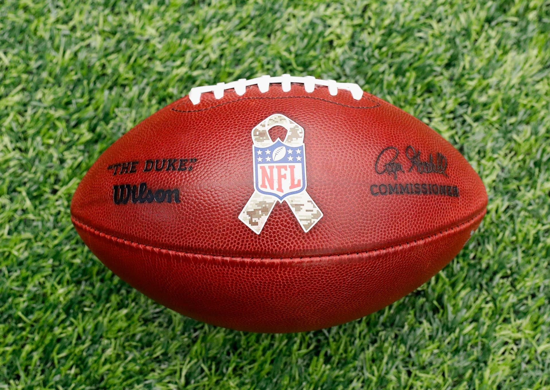 NFL Salute to Service 2026: 5 Sneakers That Match the Blacked-Out Collection