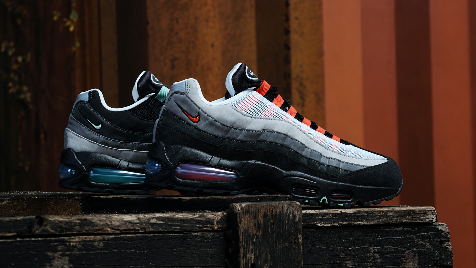 Nike Air Max 95 'Liverpool': Release Date & Where to Buy - Men's Journal