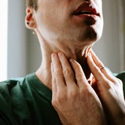 Researchers Say This Unexpected Symptom Could Be an Early Warning Sign of Cognitive Decline