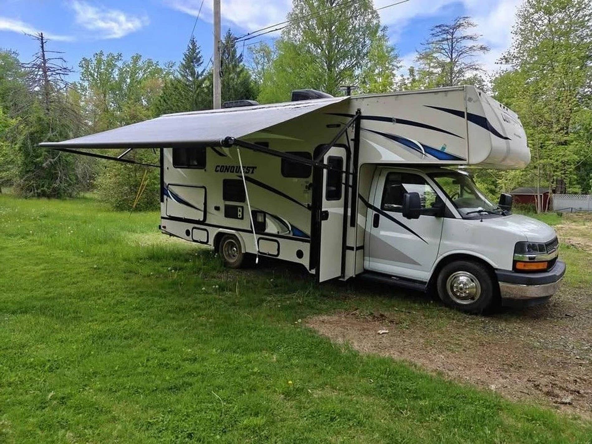Forget $100K Adventure Vans: 3 Off-Grid Rigs You Can Get for Under $40K ...