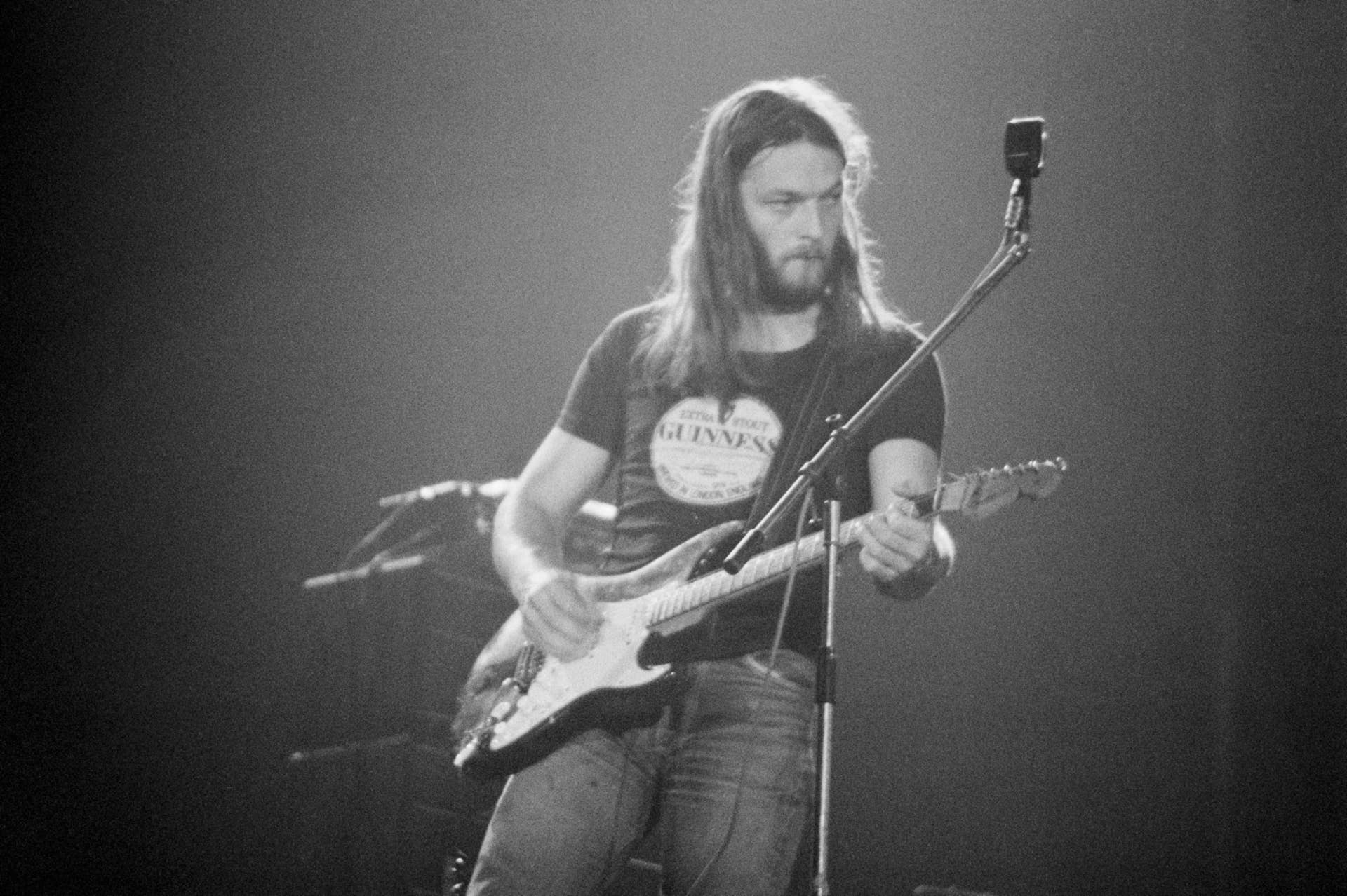 1980 Hit Became One of the Greatest Guitar Solos of All Time Despite ...