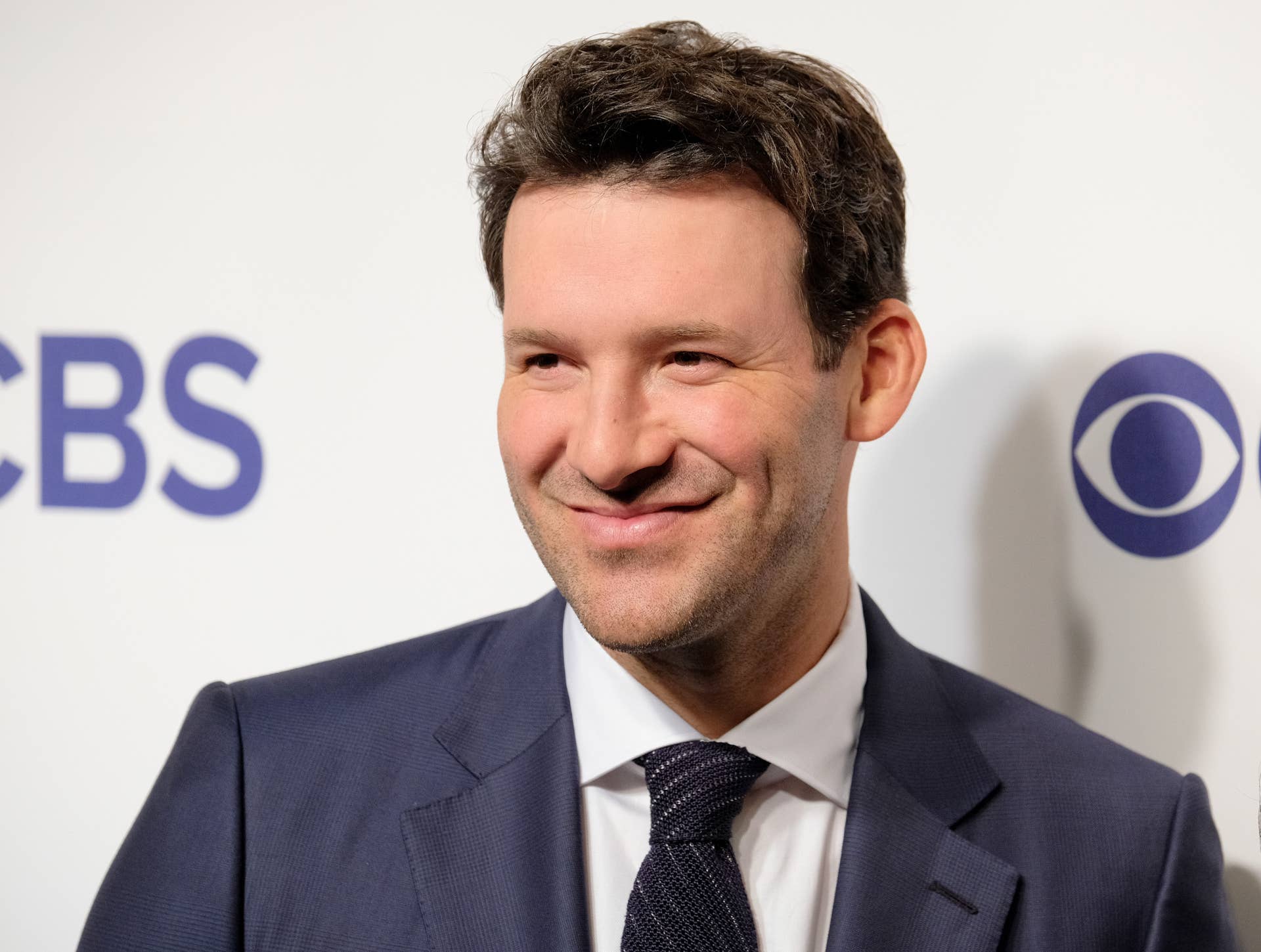 Tony Romo Leaves CBS: How Much Money Was Left on His Contract? - Men's ...