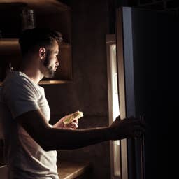 Scientists Link Higher Liver Disease Risk to One Common Late-Night Habit