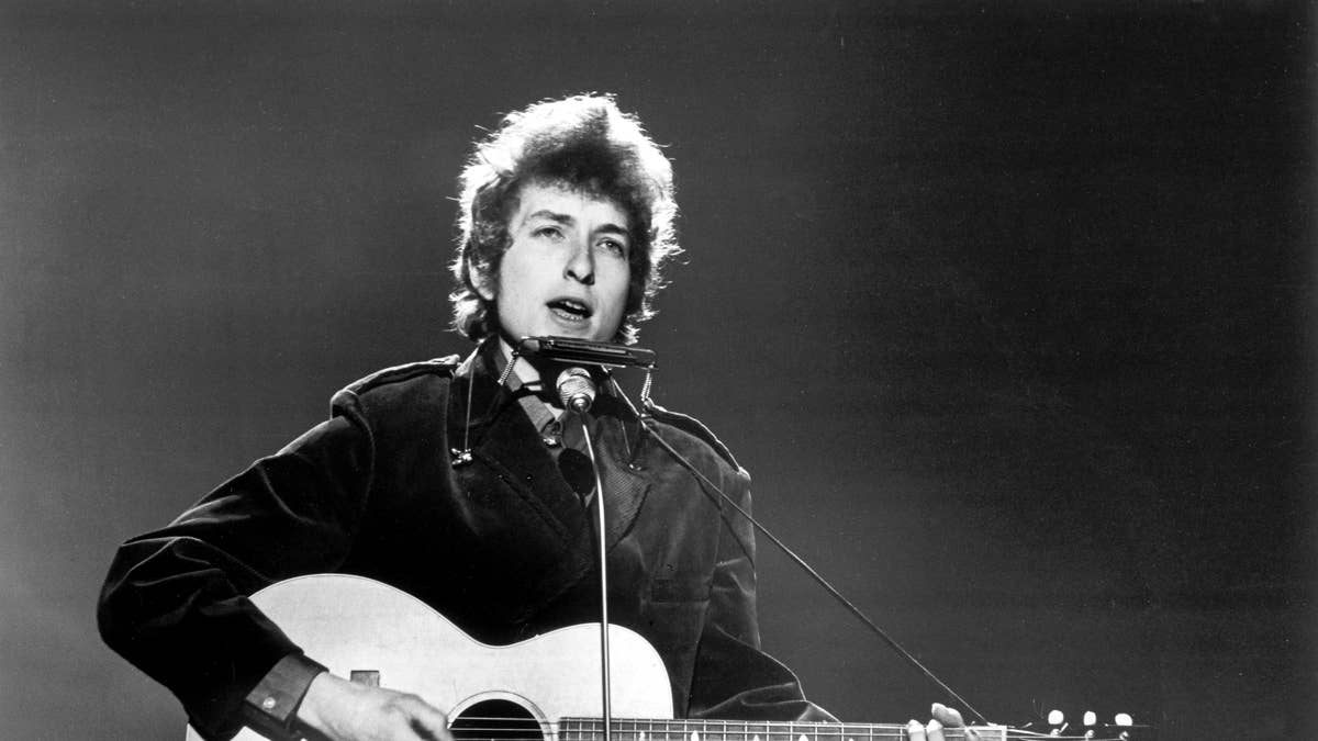 1965 Folk Hit, Originally 20 Pages Long, Ranked Among 'Greatest Songs of All Time'