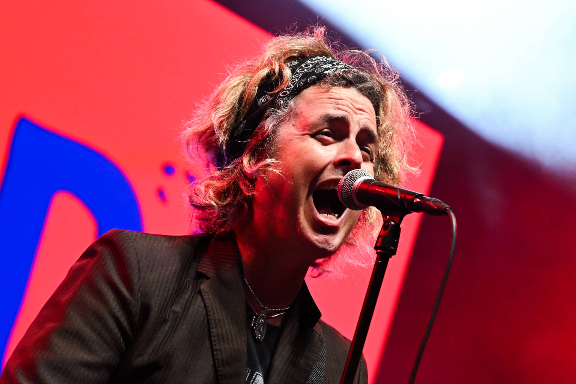Billie Joe Armstrong 1997-ci il mahnısında iki açılış akordunu səhv etdi və 2019-cu ildə ‘Ən Yaxşı Akustik Rok Mahnıları’ arasında and içdi