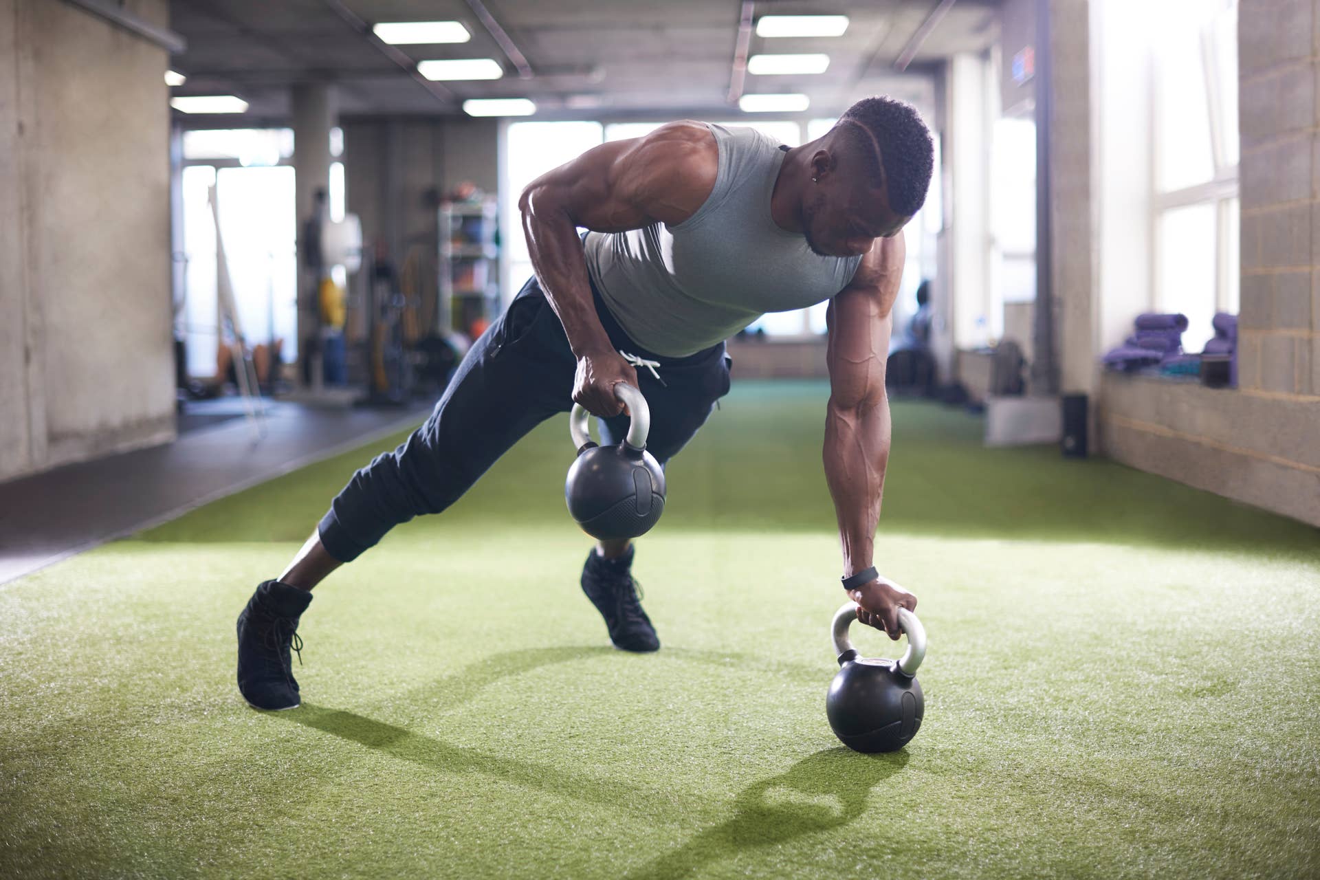 The 4 Daily Core Exercises Personal Trainers Use to Instantly Fix Bad