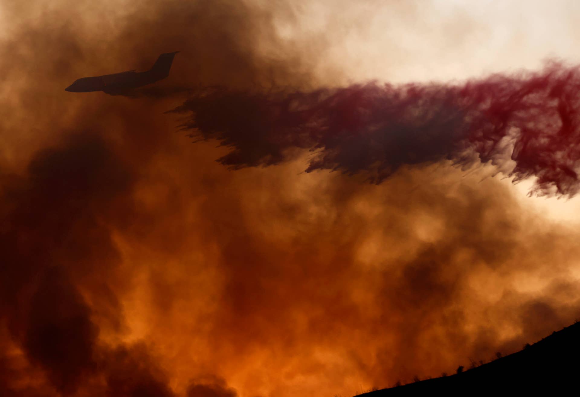 Bryson Fire Malibu: Evacuations, Size and Santa Ana Winds - Men's Journal