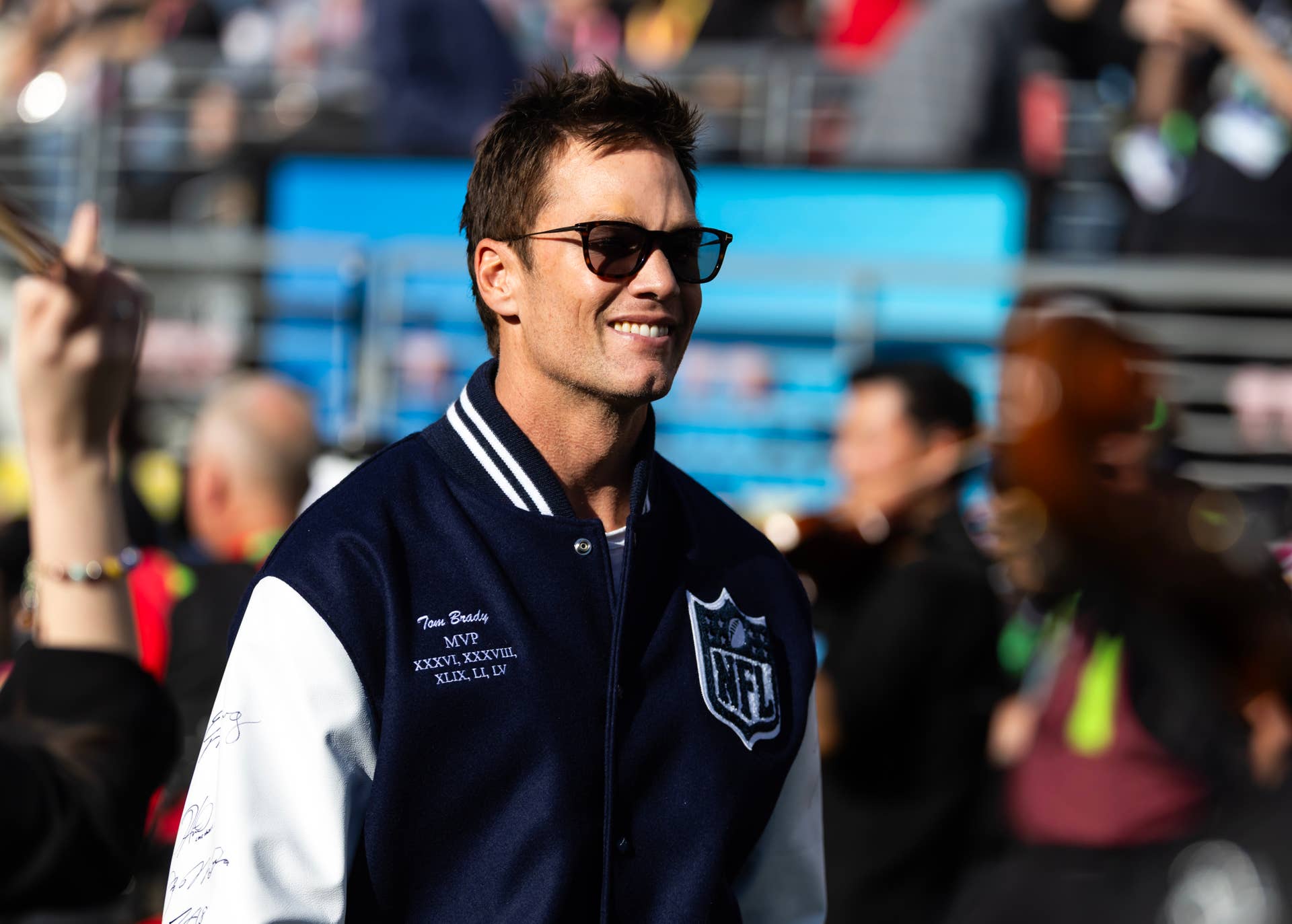 Collector Pulls a 1/1 Tom Brady Card Worth More Than Your Car in a Grocery Store Parking Lot
