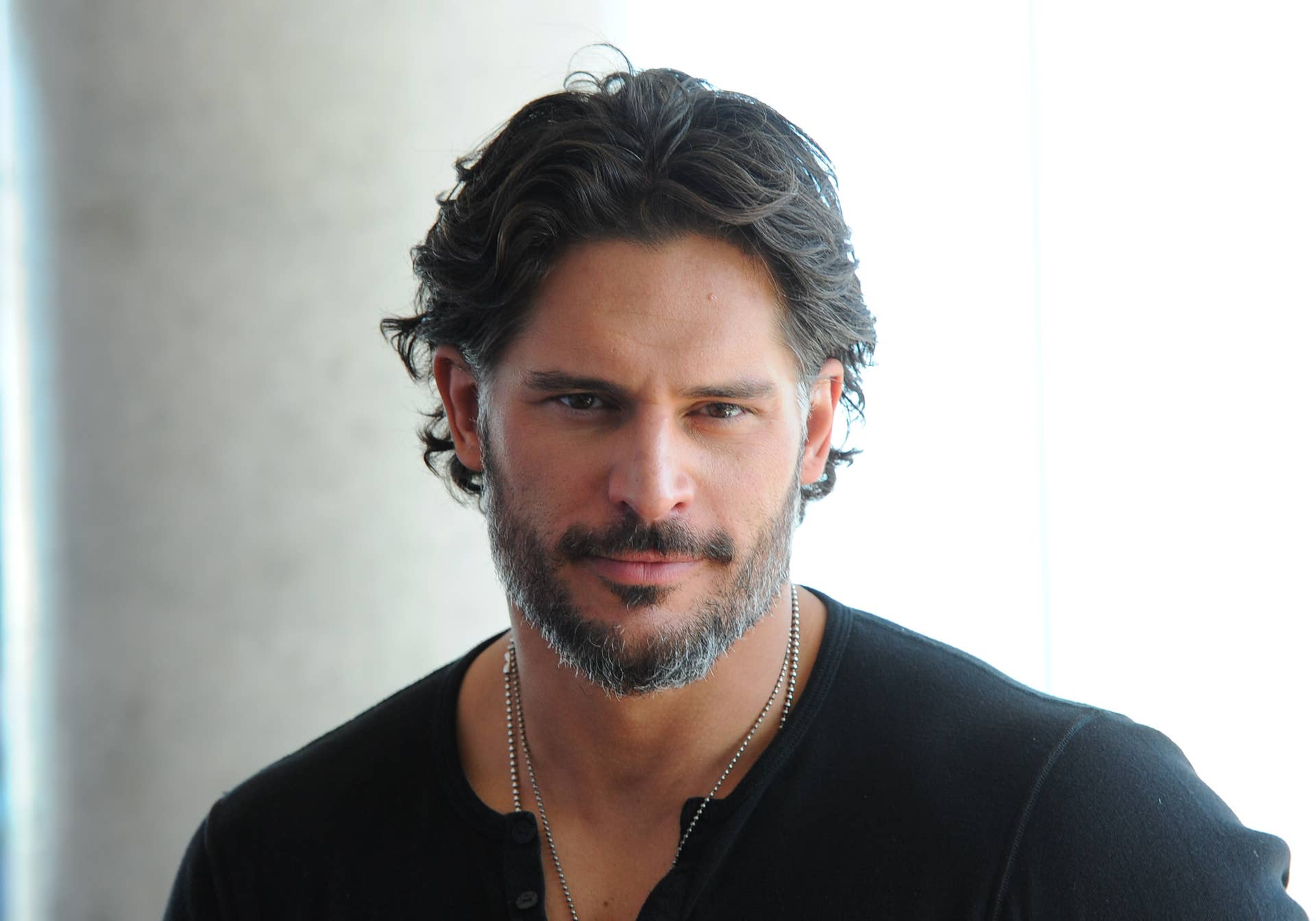 Joe Manganiello Lost 60 Pounds in 2 Weeks After a Terrifying Health Crisis
