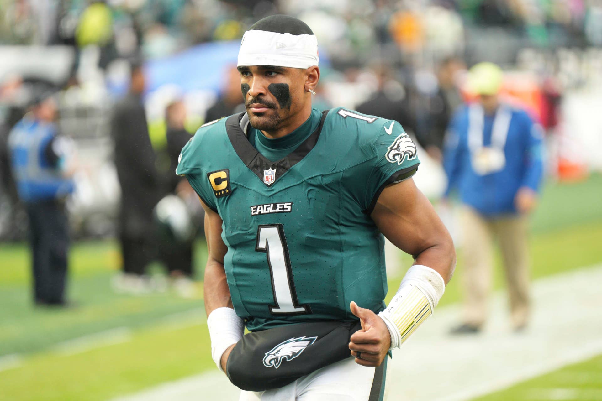 The Eagles Are Not Planning To Put Jalen Hurts on IR Despite Him Being Out Indefinitely With a Superficial Blood Clot