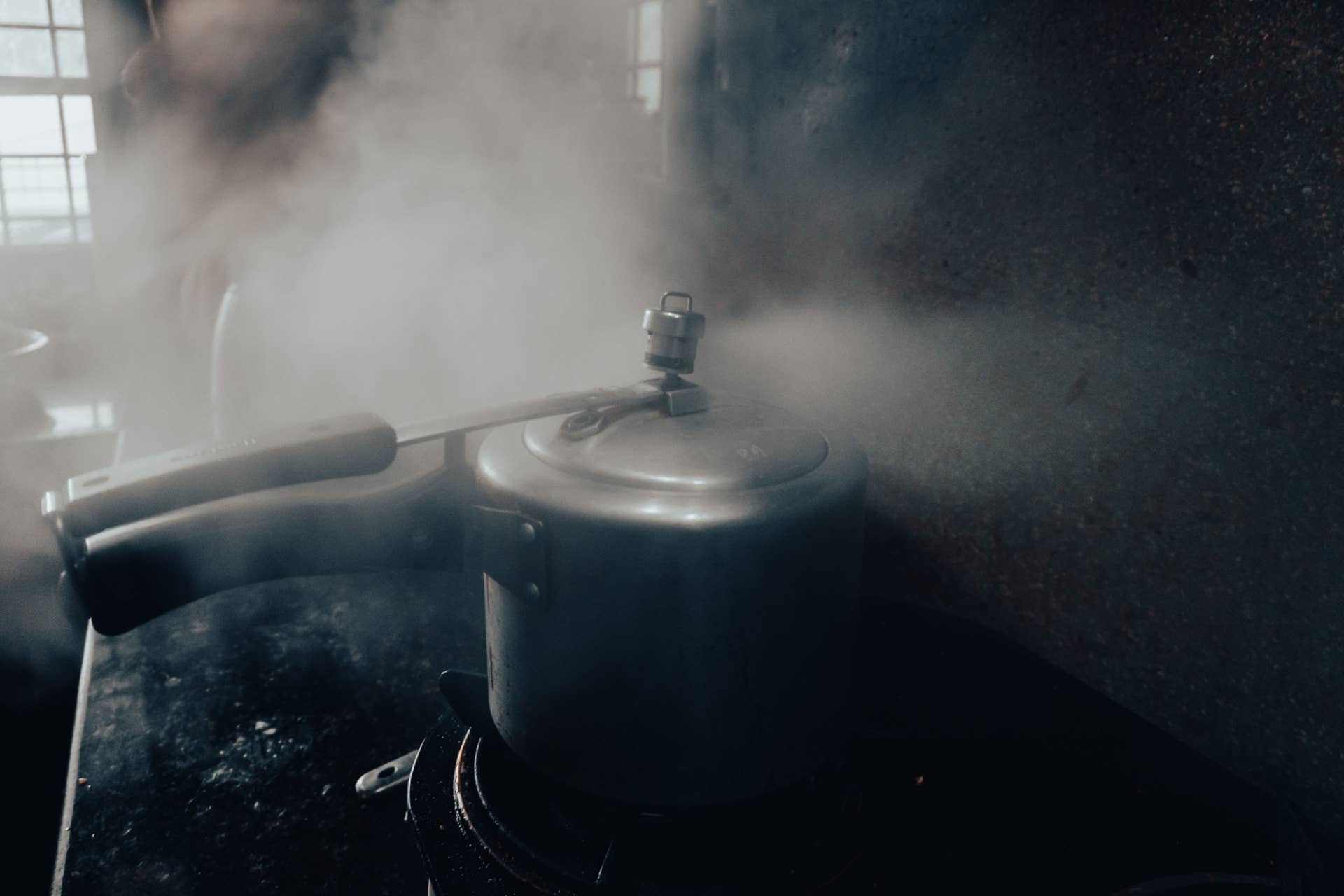393,000 Pressure Cookers Linked to Serious Burns, but Company Refuses ...