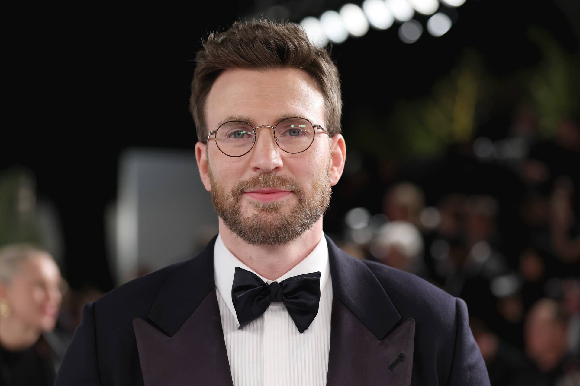 Chris Evans and Anya Taylor-Joy Filmed on a Real Volcano for Netflix’s No. 3 Movie in the US