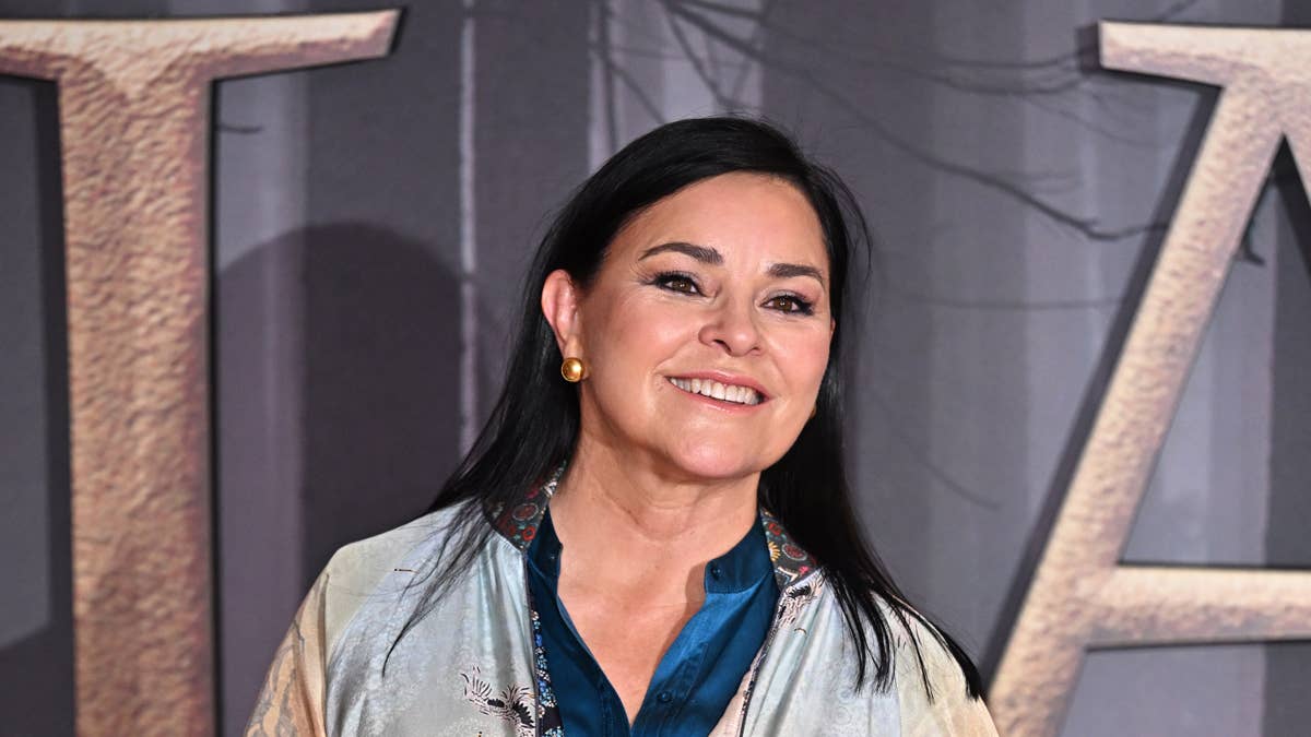 One Epic Diana Gabaldon Series Is Dominating Starz, HBO Max and MGM+ Today