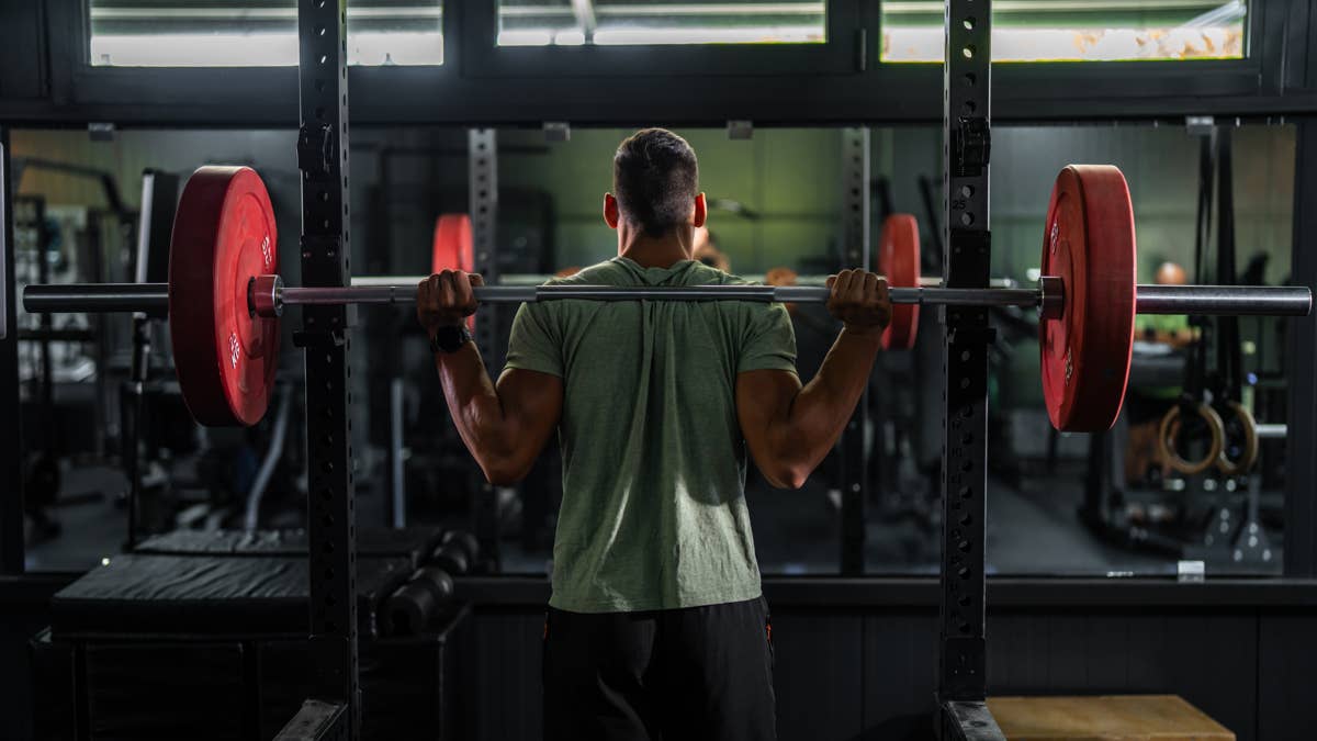 Your Upper Back Matters More to Your Squat Than You Think—Try This Simple Drill