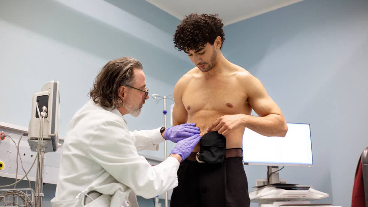Doctors Say These 7 Early Pancreatic Cancer Symptoms Are Often Mistaken for Something Else