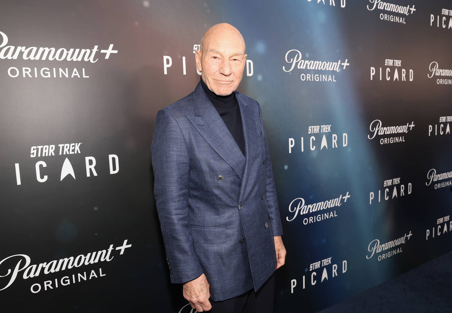 William Shatner and 'Star Trek' Crew Honor Patrick Stewart: 'Captain Picard Stood for the Best of Us'