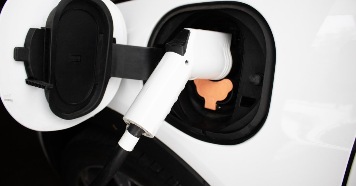 why-you-should-upgrade-to-a-level-2-charger-men-s-journal-home