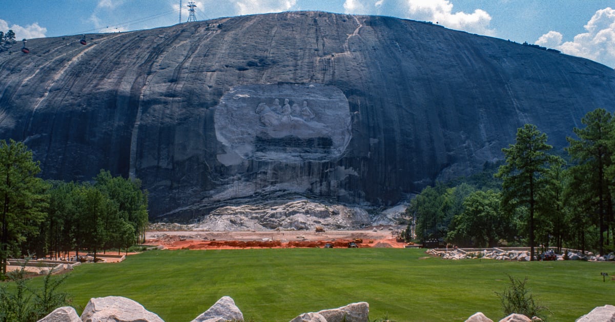 Cause of Death Revealed for Man Found ‘Burned Severely’ in Stone(01)