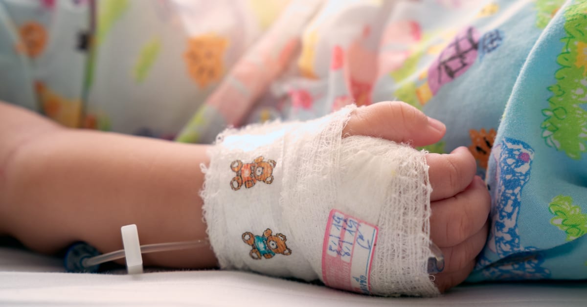 California Parents 39 39 Extreme 39 Health - Gettyimages 1167662838 