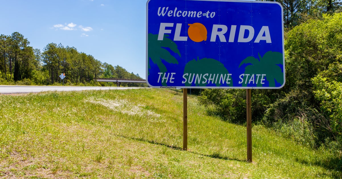 Elderly Man Killed on Florida Interstate - Florida State Sign 