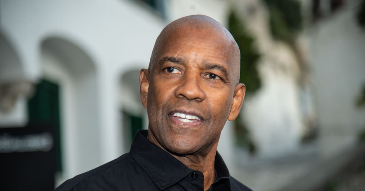 Denzel Washington Claps Back at Overzealous Fans Outside MoMA Event